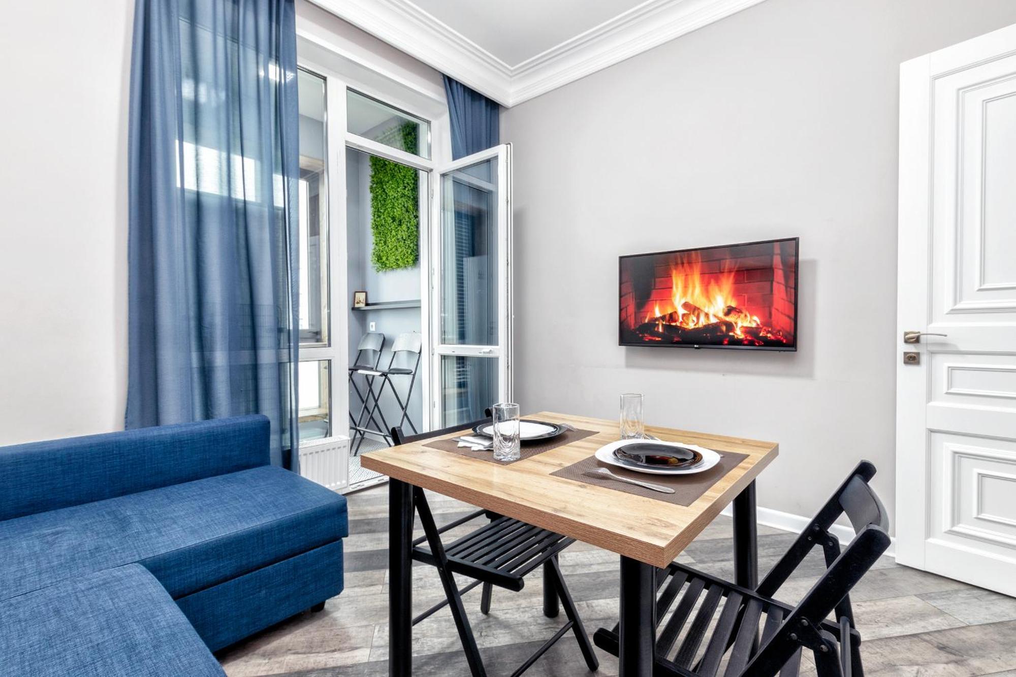 2-Комн В Стиле Лофт С Видом На Хан Шатыр Apartment *