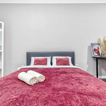 2-Комн В Стиле Лофт С Видом На Хан Шатыр Nur-Sultan (Astana) Room photo